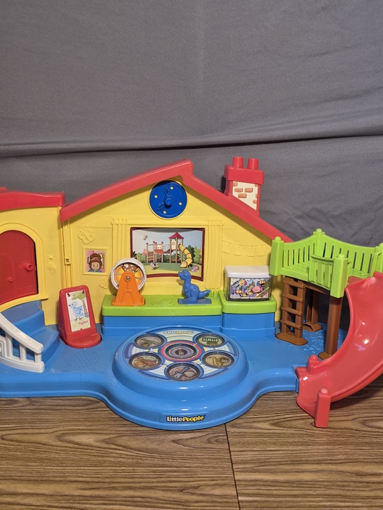Little People Other - Fisher-Price Little People Musical School